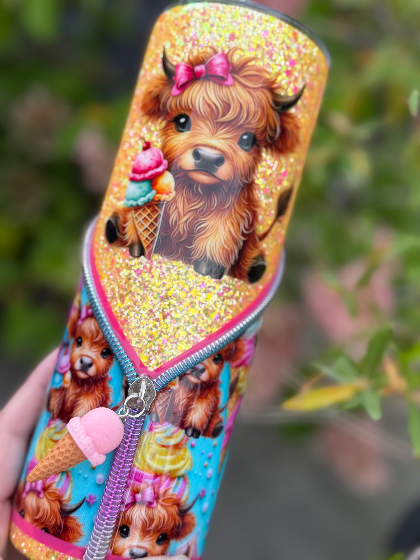Highland cow Hyperion zipper tumbler