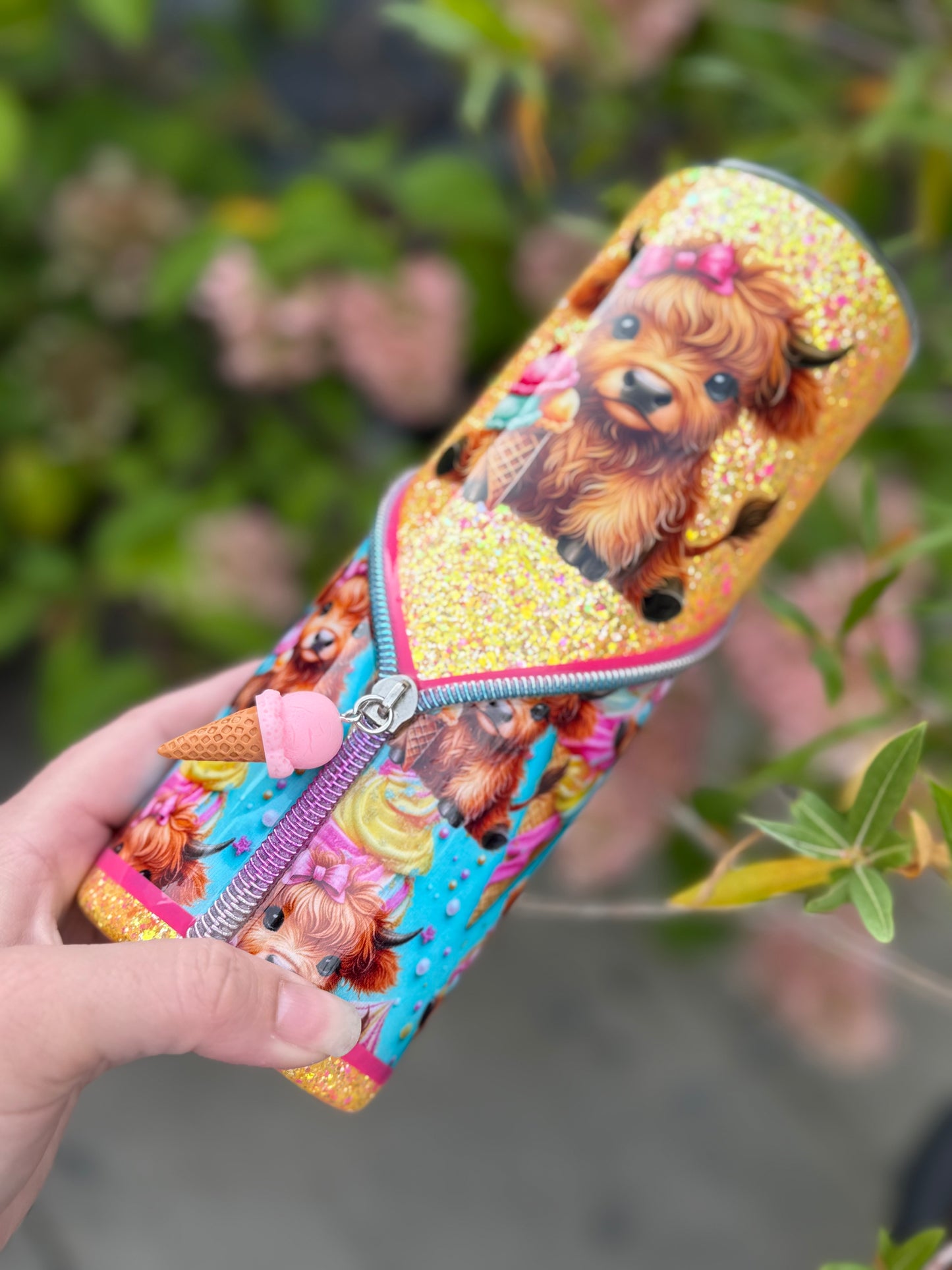 Highland cow Hyperion zipper tumbler