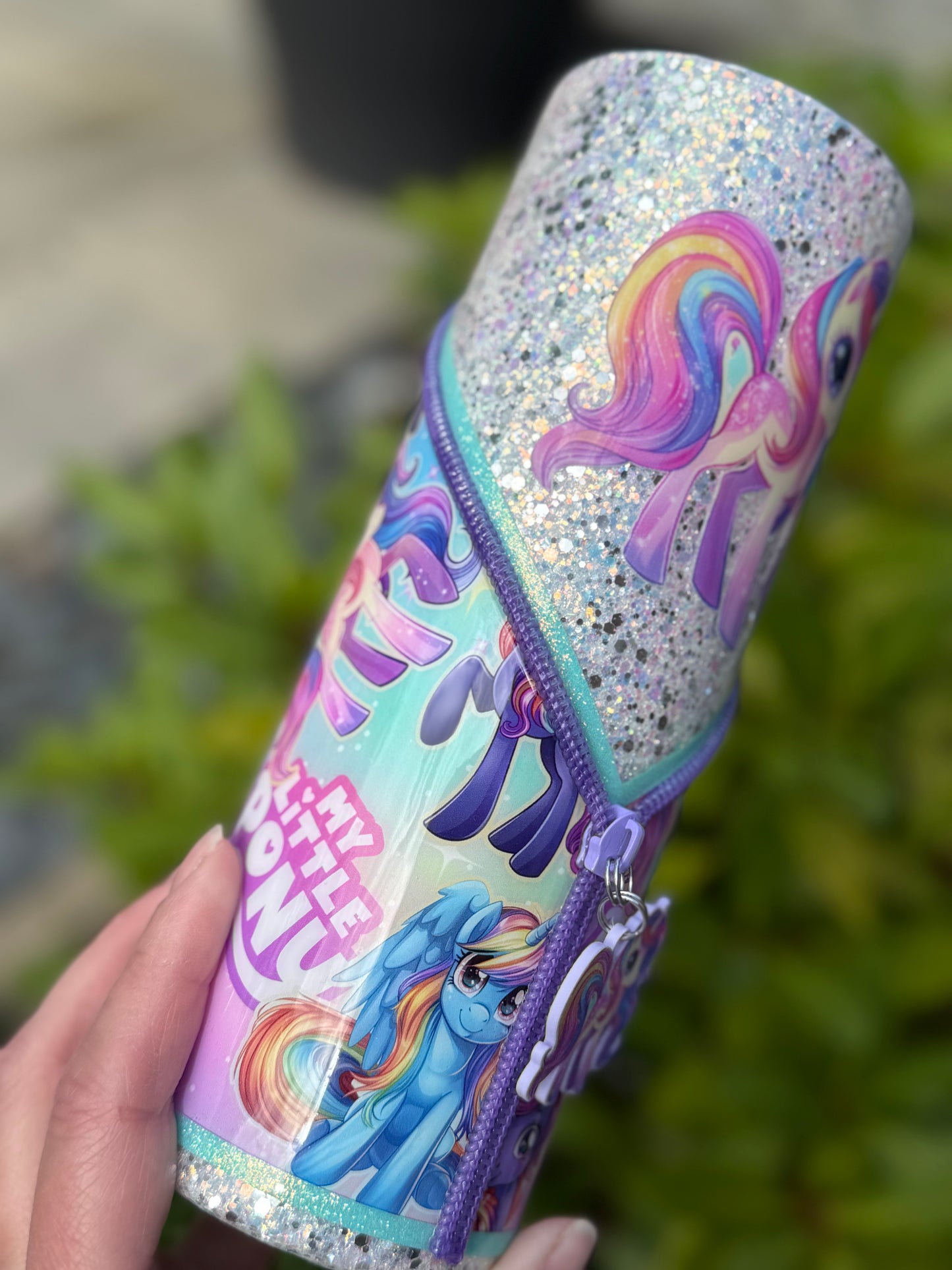 Pony zipper Hyperion tumbler