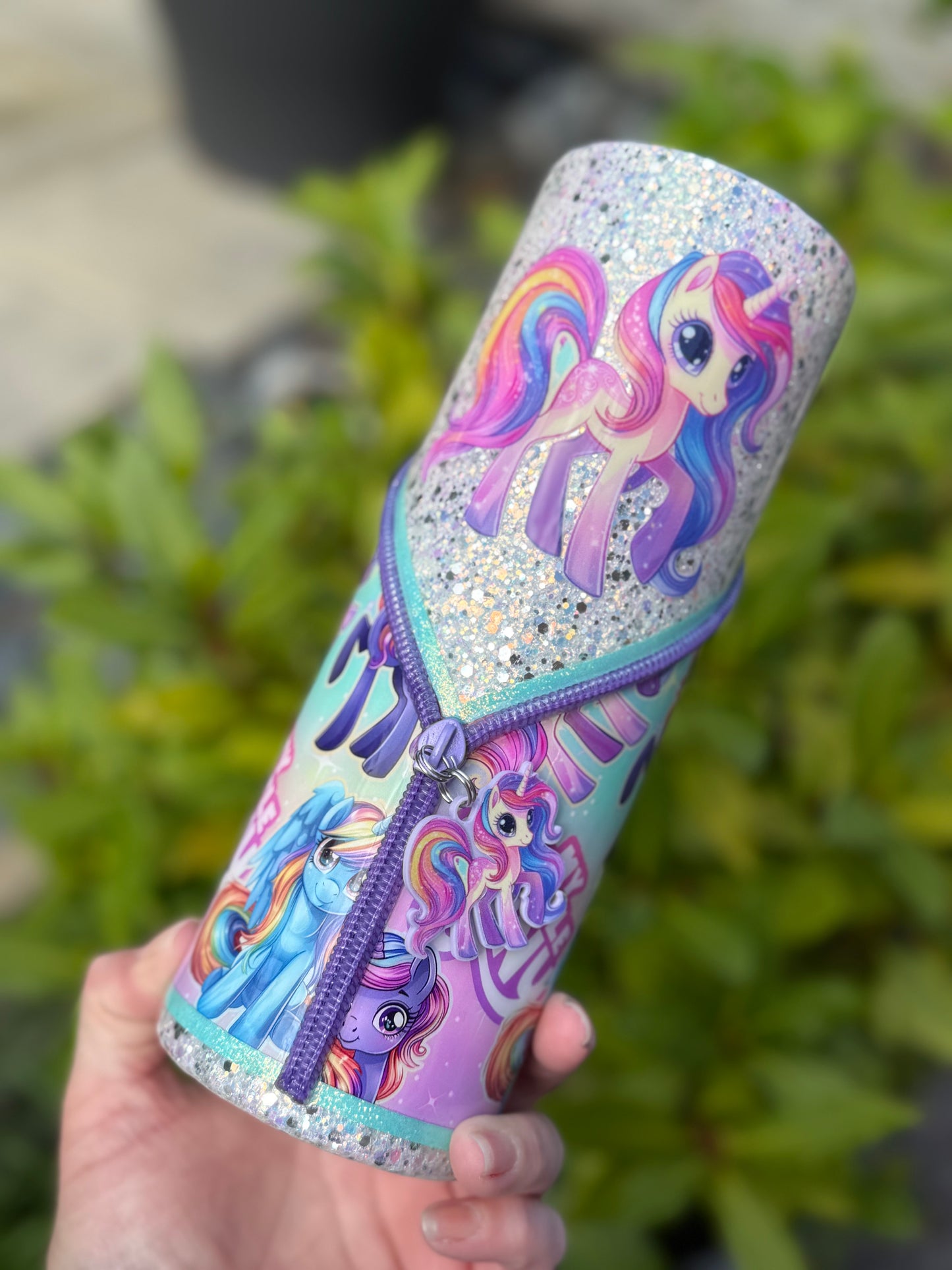 Pony zipper Hyperion tumbler
