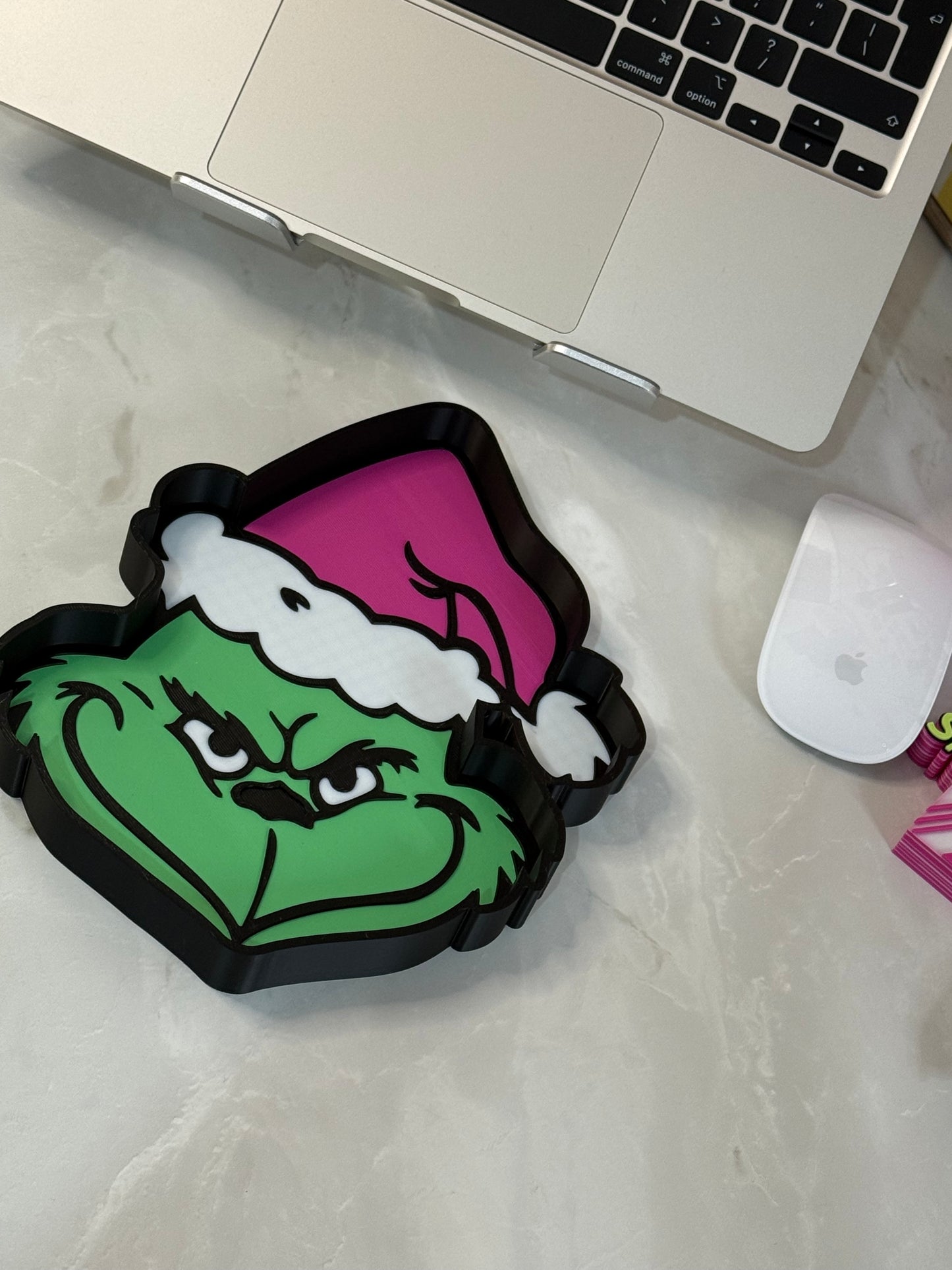 Grinch tray