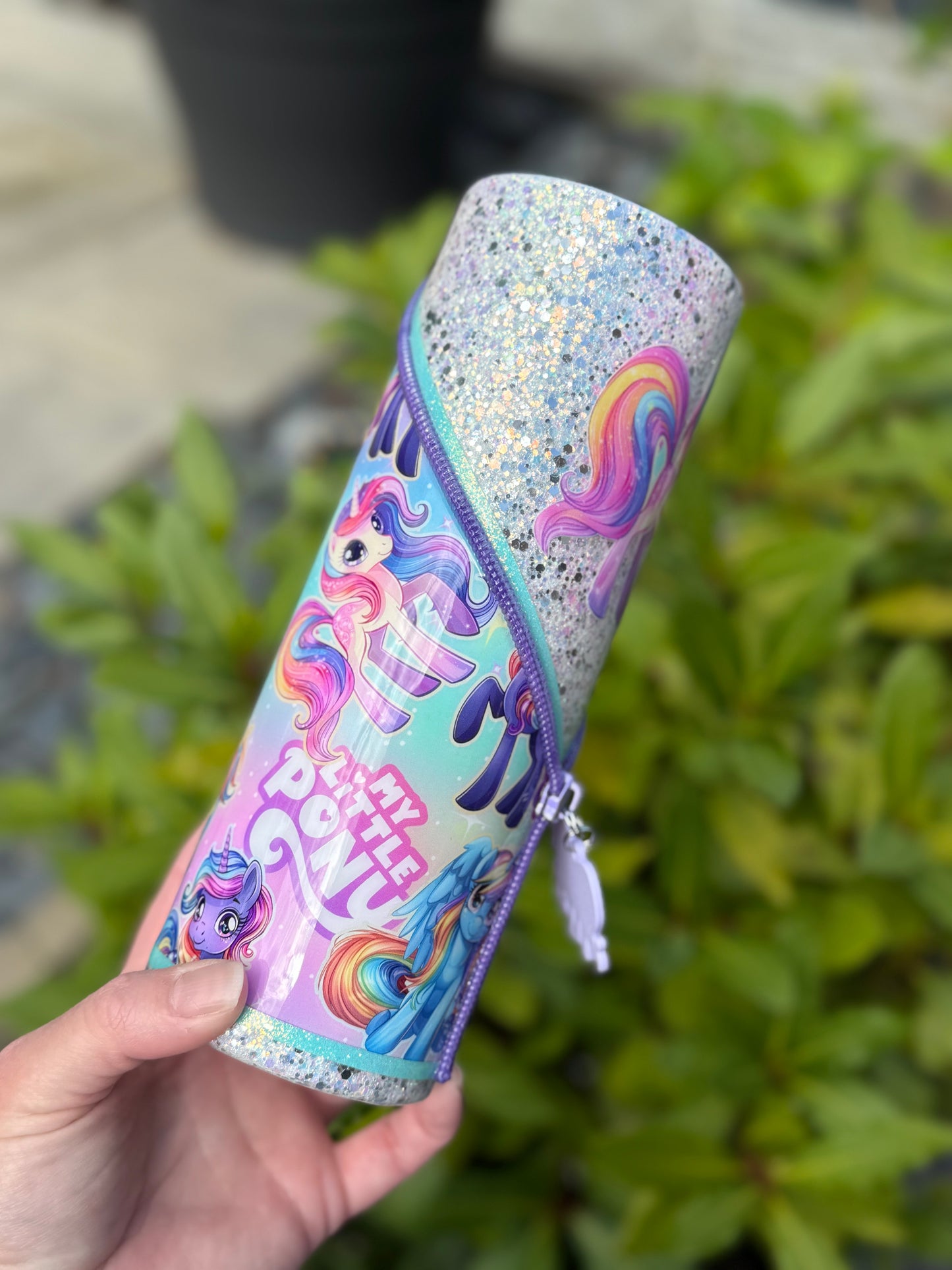 Pony zipper Hyperion tumbler