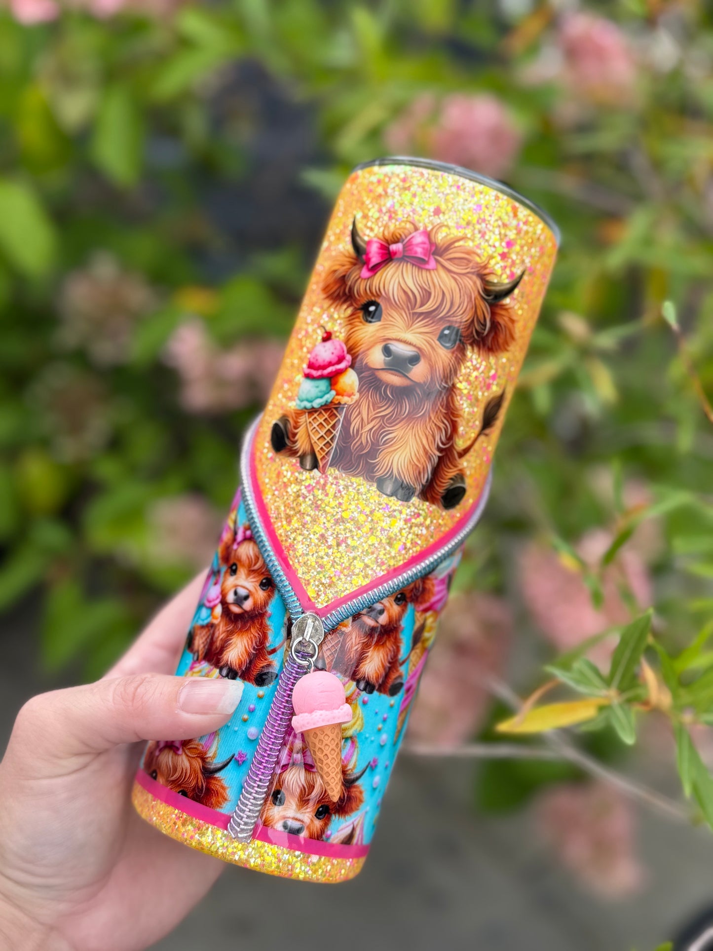 Highland cow Hyperion zipper tumbler
