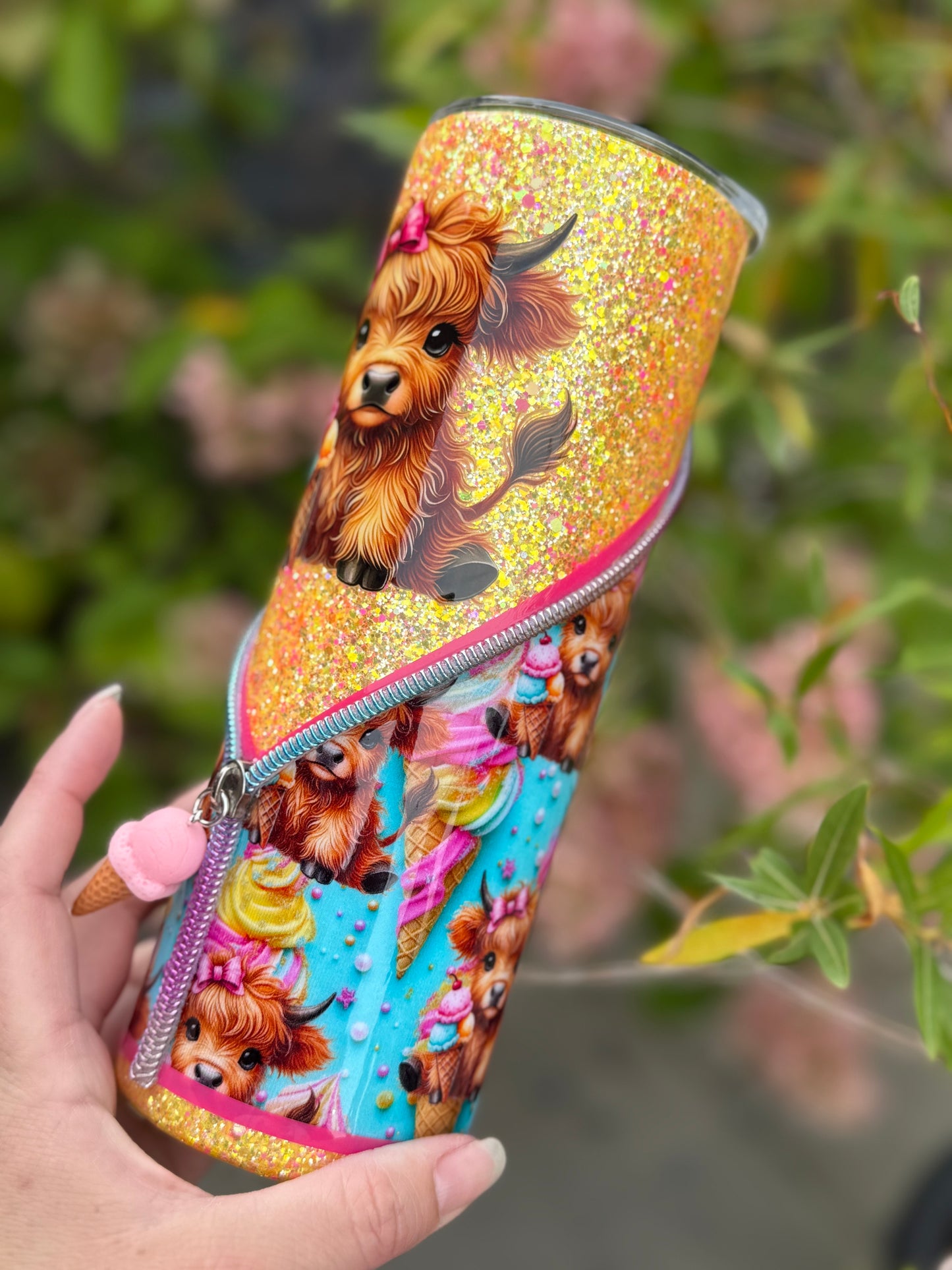 Highland cow Hyperion zipper tumbler