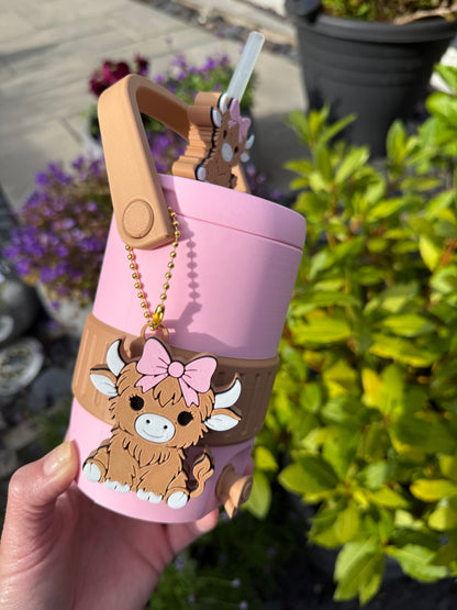 Highland cow can holder